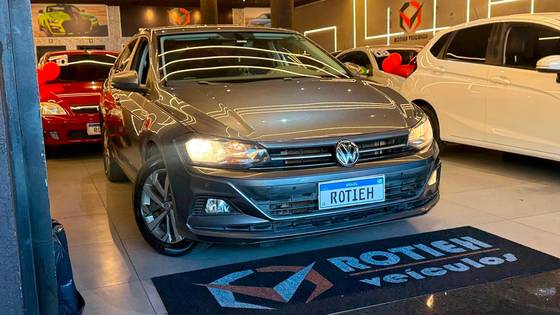 VOLKSWAGEN VIRTUS 1.0 200 TSI COMFORTLINE AUTOMÁTICO VOLKSWAGEN VIRTUS 1.0 200 TSI COMFORTLINE AUTOMÁTICO